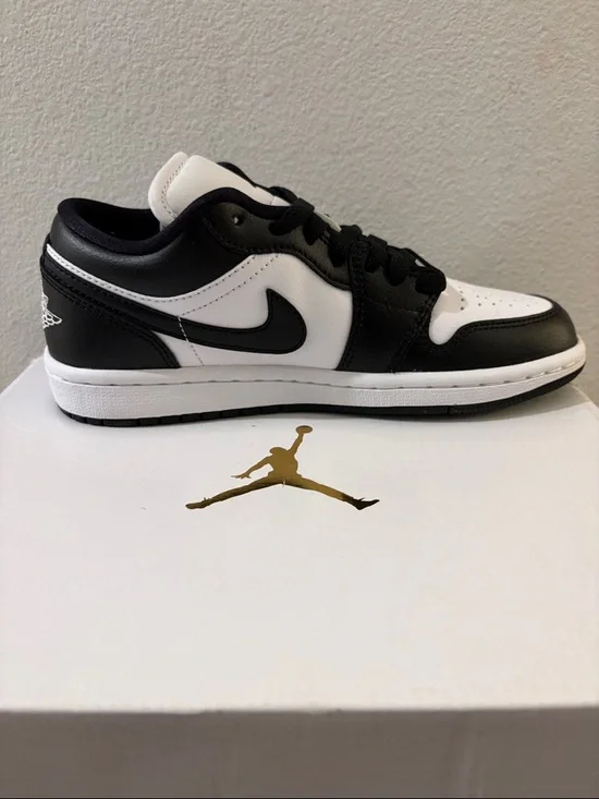 NIB [Jordan] Nike Air Jordan 1 Low Top Panda Sneakers Shoes Womens 5.5 / Youth 4 - Picture 6 of 12